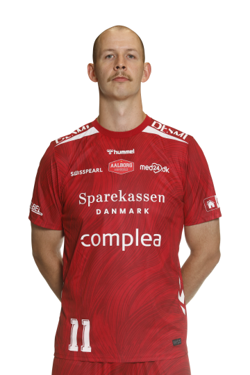 11 Simon Hald half