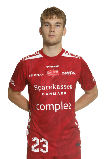 23 Magnus Norlyk half
